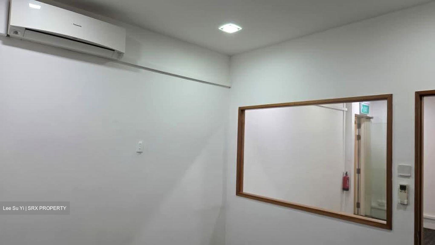Ubi Techpark (D14), Factory #572098171